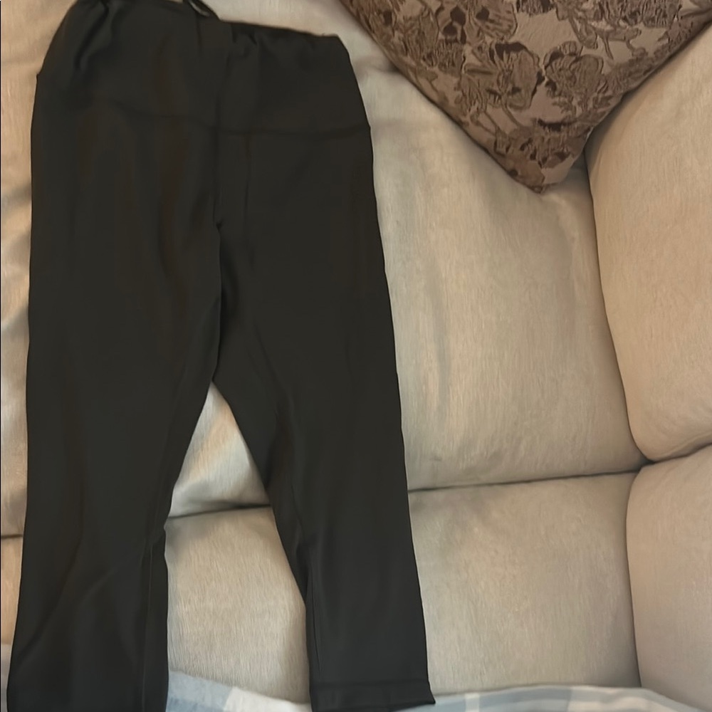 Lululemon Athletica Black Leggings for Everyday Comfort